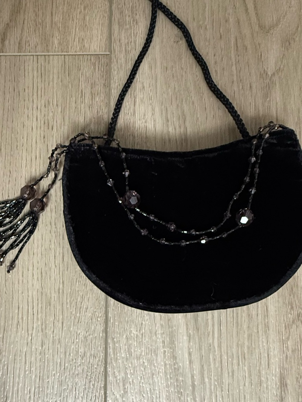 La Regale Black Velvet Evening Clutch with Beaded Tassel